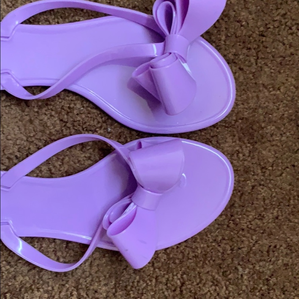 Sandals/flip flops - Picture 3 of 3